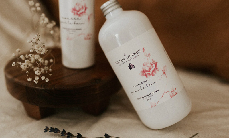 Fleurs blanches & lavande
