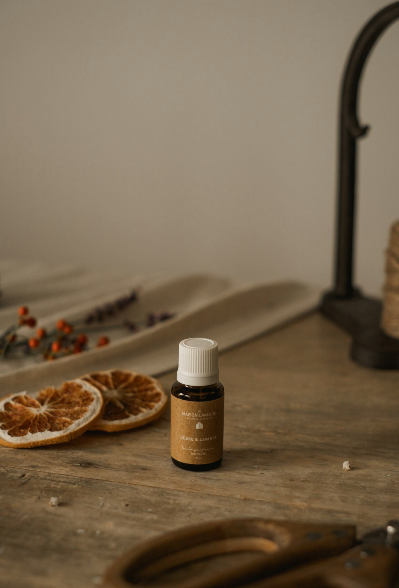 Scented oil - Cedar & Lavender