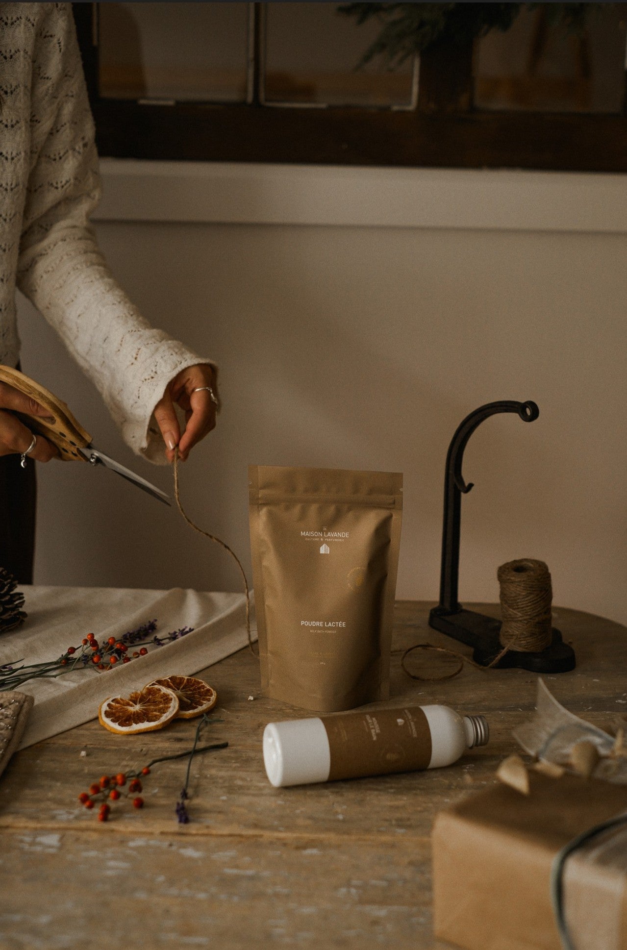 Mousse pour le bain et poudre lactee - Cedre et lavande